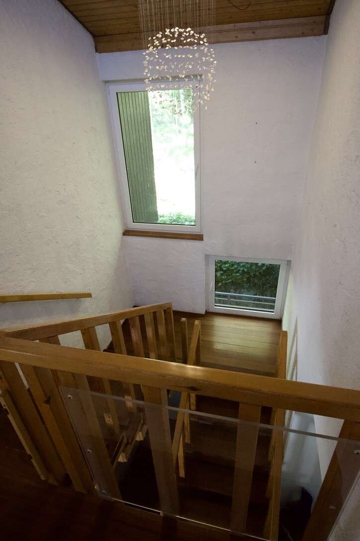 Immobilie in Wittlich - Wittlich | ca. 284 m² Wohnfläche |Schwimmbad |  Einliegerwohnung |  | Exklusives Wohngebiet - Bild 2
