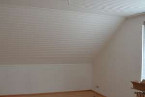 Gepflegter Wohnraum in Gladbeck: 3,5-Zimmer-Wohnung im Dachgeschoss – 45966 Gladbeck – Vorschaubild 14