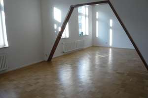 Tolle  2 ½ R. ( + Büro ) Wohnung in Oberhausen-Stadtmitte (ruhige Lage) – Die vollständige Adresse der Immobilie erhältst du vom Anbieter., 46045 Altstadt-Süd, Oberhausen – Vorschaubild 3