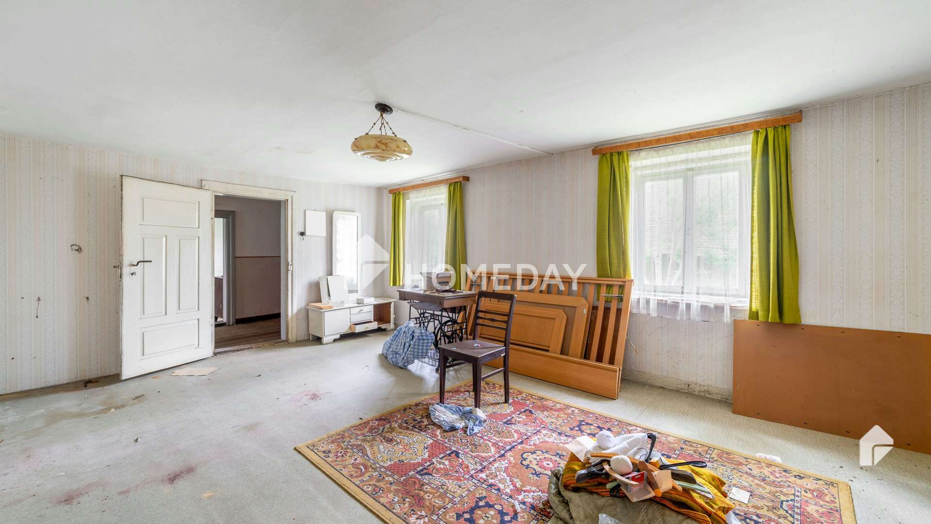 Immobilie in Karlskron - Einzigartige Gelegenheit: Bauernhaus mit ca. 201 m² Wohnfläche auf 1.000 m² Grundstück - Bild 3