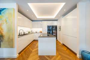 Klassische Eleganz im "Ludwig": 3-Zimmer-Luxus-Domizil mit Liftlanding, Terrasse und Stellplätzen – Die vollständige Adresse der Immobilie erhältst du vom Anbieter., 80333 Universität, München – Vorschaubild 9