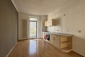 Mietfreie 2-Zimmer-Wohnung in der Rostocker Innenstadt | Balkon | www.LUTTER.net – Feldstraße 28, 18057 Kröpeliner-Tor-Vorstadt, Rostock – Vorschaubild 2