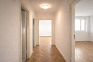 Ottensen nahe der Elbe: 2-Zimmer-Wohnung mit zusätzlichem Hobbyraum und ruhigem Balkon – Die vollständige Adresse der Immobilie erhältst du vom Anbieter., 22763 Ottensen, Hamburg – Vorschaubild 2