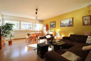Wird bezugsfrei! 3-Zimmer-Wohnung mit Balkon und Tiefgarage im Herzen von Berlin Zehlendorf – Die vollständige Adresse der Immobilie erhältst du vom Anbieter., 14167 Zehlendorf, Berlin – Vorschaubild 2