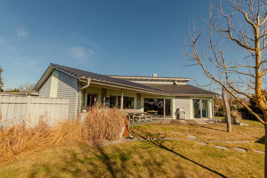 Immobilie in Gartow - Individuelles, neuwertiges Einfamilienhaus am Gartower See - Bild 1