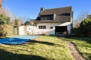 FAMILIEN AUFGEPASST! FREISTEHENDES EFH MIT POTENTIAL IN MEERBUSCH-LANK! – Neuss (Rhein-Kreis) – Vorschaubild 1