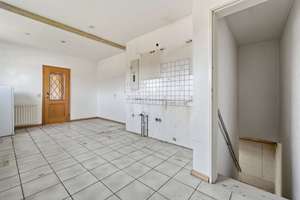 Gut aufgeteilter Bungalow in Köln-Stammheim – Wohnen in unmittelbarer Rheinlage – Die vollständige Adresse der Immobilie erhältst du vom Anbieter., 51061 Stammheim, Köln – Vorschaubild 7