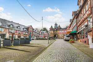 💰💰LEERSTEHENDES HAUS /2-3 Wohnungen/ Geschäft (Vermietung/Umwandlung möglich)/2040 EURO Kaltmiete – Lahn-Dill-Kreis – Vorschaubild 3