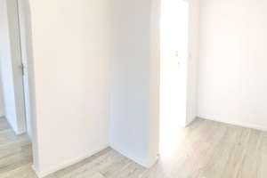 Freilassing: 3-Zi.-Wohnung mit Bergblick & perfekter Bahnanbindung. – Reichenhaller Straße 11, 83395 Freilassing – Vorschaubild 12