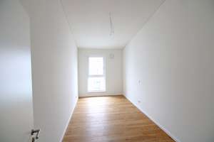 Ab 01.11.2026: Dachgeschoss-Wohntraum mit Süd-Balkon, Abendsonne, Aufzug, Tiefgarage + Wallbox! – Die vollständige Adresse der Immobilie erhältst du vom Anbieter., 15711 Königs Wusterhausen – Vorschaubild 21