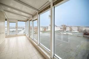 ☀️ Sensation an der Schlüterstraße - helle 4 Zimmer Dachgeschoss Wohnung mit Süd Terrasse und Aufzug – Die vollständige Adresse der Immobilie erhältst du vom Anbieter., 10625 Charlottenburg, Berlin – Vorschaubild 2