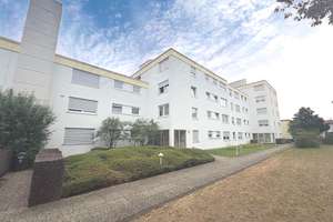 Lichtdurchflutete Etagenwohnung mit Südwestbalkon und offenem Wohn-Essbereich – Die vollständige Adresse der Immobilie erhältst du vom Anbieter., 73033 Göppingen – Vorschaubild 3