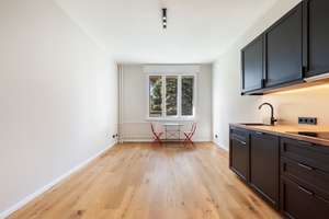 Erstbezug nach Sanierung – 3 Zimmer mit Designküche – Die vollständige Adresse der Immobilie erhältst du vom Anbieter., 14197 Wilmersdorf, Berlin – Vorschaubild 2