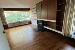Familienfreundlich: Grosses Reihenendhaus, 225 qm Wohnfläche, 698 qm Traumgrundstück, Garage – Heymelstraße 7, 28359 Bremen – Vorschaubild 9