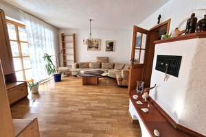 Charmantes Einfamilienhaus - Ihr neues Zuhause? – Die vollständige Adresse der Immobilie erhältst du vom Anbieter., 95100 Selb – Vorschaubild 2
