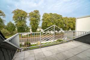 Seltene Gelegenheit - Exklusives Wohnen in erste Rheinlage mit unverbaubarem Blick! – Die vollständige Adresse der Immobilie erhältst du vom Anbieter., 40597 Urdenbach, Düsseldorf – Vorschaubild 10