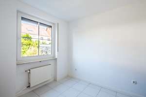 Viel Raum zum Leben – Reihenmittelhaus mit Südgarten in München-Trudering – Die vollständige Adresse der Immobilie erhältst du vom Anbieter., 81825 Waldtrudering, München – Vorschaubild 7