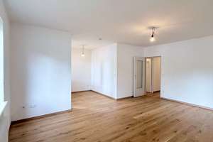 Stilvolle 2 Zimmer Wohnung mit Parkett, Balkon und Außenstellplatz in Lichterfelde – Die vollständige Adresse der Immobilie erhältst du vom Anbieter., 12203 Lichterfelde, Berlin – Vorschaubild 3