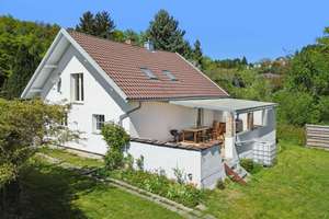 Insidertipp! Behagliche Heimlichkeit, ein Traum von Garten. Saniertes EFH in Alkofen!