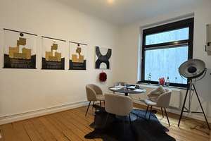 OFFENE BESICHTIGUNG SO 29.03. UM 13:00 UHR+++FREIE ALTBAUWOHNUNG MIT HOHEN DECKEN UND ALTEN HOLZDIEL