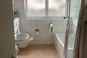 Geschmackvolle,barrierefreie 4-Raum-Wohnung mit Balkon in Wiesbaden-Südost – Die vollständige Adresse der Immobilie erhältst du vom Anbieter., 65189 Südost, Wiesbaden – Vorschaubild 7