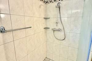 Individuelles EFH mit 2 Einheiten: 11 Zimmer, 409 m² Nutzfl., Keller, Pool, großer Garten! – Puschkinallee xx, 15745 Wildau – Vorschaubild 38