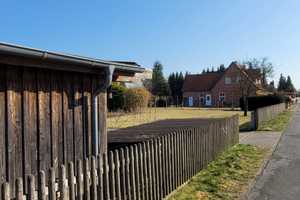 Großzügiges Wohnhaus mit separat vermietbarer Wohnung. Interessantes Investitionsobjekt. – Am Gehäge 13, 29328 Celle (Kreis) – Vorschaubild 3