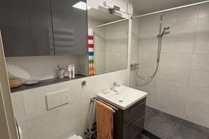 Hochwertig sanierte 2-Zimmer-Wohnung - Tiefgarage, ruhige Lage und Top-Anbindung in Milbertshofen – Milbertshofener Str. 34a, 80807 Milbertshofen, München – Vorschaubild 4