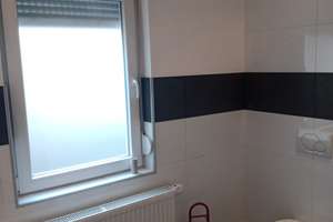 Geräumige 4-Zimmer-Wohnung mit 2 Tageslichtbädern, Großer Wohn-Ess-Bereich in Bretten – Die vollständige Adresse der Immobilie erhältst du vom Anbieter., 75015 Bretten – Vorschaubild 7