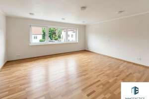 Raum für die ganze Familie: Einfamilienhaus mit Kamin, Balkon & Garage – jetzt entdecken! – Die vollständige Adresse der Immobilie erhältst du vom Anbieter., 55585 Altenbamberg – Vorschaubild 2