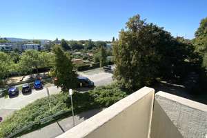 FREI! 2-Zimmerwohnung mit zwei Balkonen und TG-Stellplatz in zentraler Lage von Durlach – Die vollständige Adresse der Immobilie erhältst du vom Anbieter., 76227 Durlach, Karlsruhe – Vorschaubild 4
