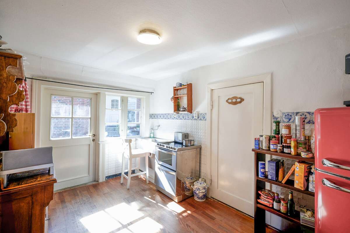 Immobilie in Vaale - Charmantes Reetdachhaus mit Ausbaureserve im Dachboden - Bild 1