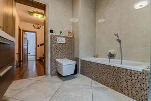 Modernes Reihenmittelhaus mit hochwertiger Ausstattung – einziehen & wohlfühlen! – Die vollständige Adresse der Immobilie erhältst du vom Anbieter., 65199 Dotzheim, Wiesbaden – Vorschaubild 6