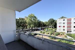 **Viel Platz zum Wohlfühlen** – Wiesbadener Str. 22, 47138 Obermeiderich, Duisburg – Vorschaubild 2