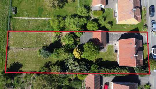 Bild von Ein- oder Zweifamilienhaus in Feldrandlage