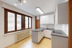 Hell. Zentral. Bezugsfrei. – Charmante 1,5-Zimmer-ETW mit TG-Stellplatz in KA-Innenstadt-West – Die vollständige Adresse der Immobilie erhältst du vom Anbieter., 76135 Weststadt, Karlsruhe – Vorschaubild 4
