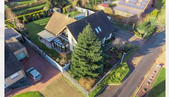 Bild von Hochwertiges Einfamilienhaus mit viel Platz in bevorzugter Lage !