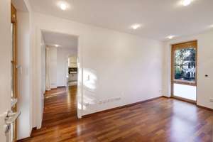Lichtdurchfluteter 4-Zimmer Wohntraum mit sonnigem Balkon im begehrten Hartmannshofen – Die vollständige Adresse der Immobilie erhältst du vom Anbieter., 81245 Obermenzing, München – Vorschaubild 5