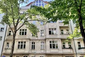 Herrschaftliche Altbauwohnung in ruhiger Lage nahe Kurfürstendamm