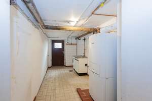 Solide DHH mit großzügigem Garten und großer Garage  in Sackgassenlage! Zeitnah beziehbar! – Die vollständige Adresse der Immobilie erhältst du vom Anbieter., 47804 Benrad-Süd, Krefeld – Vorschaubild 44