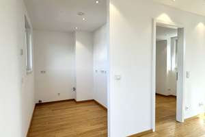Besondere 4-Zimmer Dachterrassenwohnung in zentraler Lage – Die vollständige Adresse der Immobilie erhältst du vom Anbieter., 82515 Wolfratshausen – Vorschaubild 6