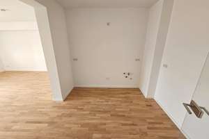 Wohnen im Denkmal - 2 Zimmer, Balkon, Parkett, Bad mit Dusche, Fußbodenheizung, HWR & Stellplatz – Alte Diamant Brauerei 4, 39124 Neue Neustadt, Magdeburg – Vorschaubild 4