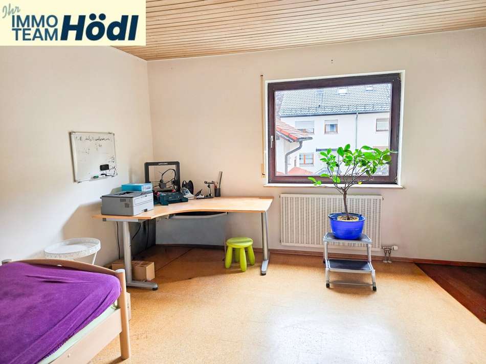  Zimmer 2 im OG OG