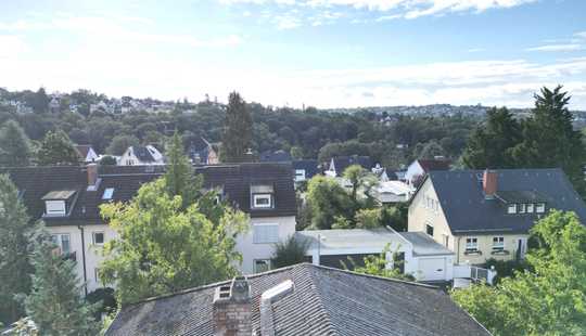 Bild von Freistehendes 1 Fam.-Haus in Bestlage von Wiesbaden-Sonnenberg!
