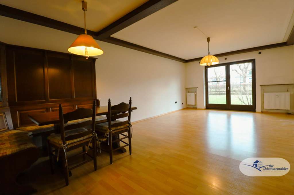 Immobilie in Bernau am Chiemsee - Gepflegte 3-Zimmer-Erdgeschosswohnung mit großzügiger Sonnenterrasse - Bild 1