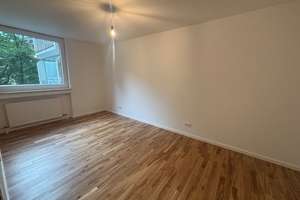 Modernisierte 2-Zimmer-Wohnung in zentraler Lage von Neuperlach – Ollenhauerstraße 5, 81737 Neuperlach, München – Vorschaubild 2