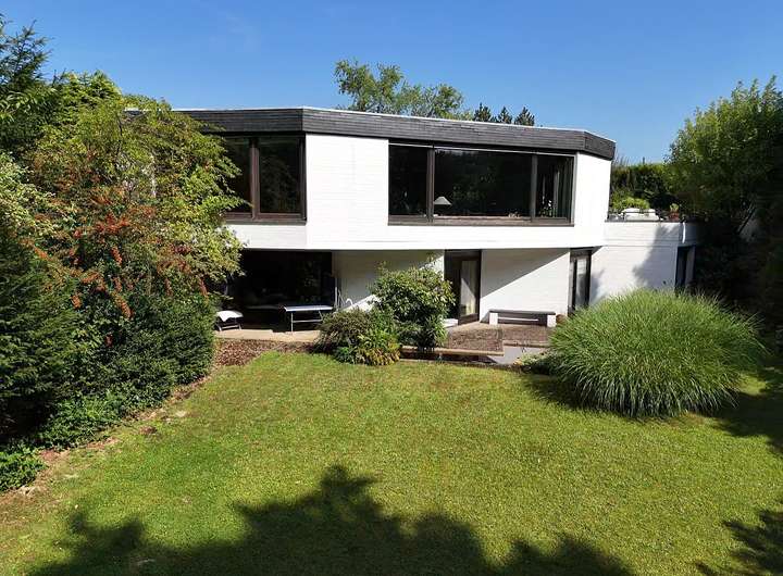 Real Estate Title Image Background