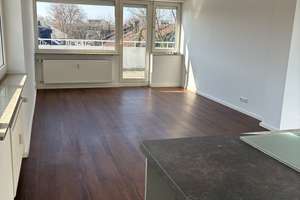 FREI! 2-Zimmer Dachterrassentraum in Trudering inkl. 30 QM großem Hobbyraum + extra Keller – Stieglitzweg 8, 81827 Waldtrudering, München – Vorschaubild 12