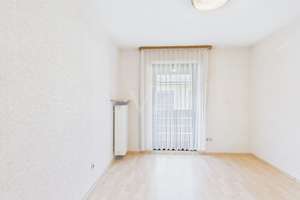 Großzügiges Reihenmittelhaus mit sonnigem Garten, IN-Nordost – Die vollständige Adresse der Immobilie erhältst du vom Anbieter., 85055 Nordost, Ingolstadt – Vorschaubild 11