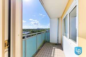 Eigentumswohnung mit direktem Blick auf die Kieler Förde! – Die vollständige Adresse der Immobilie erhältst du vom Anbieter., 24148 Ellerbek, Kiel – Vorschaubild 11